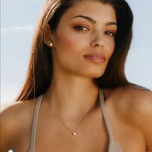 ✨VRAI 14k Solid Gold Trillion Cut Diamond Solitaire